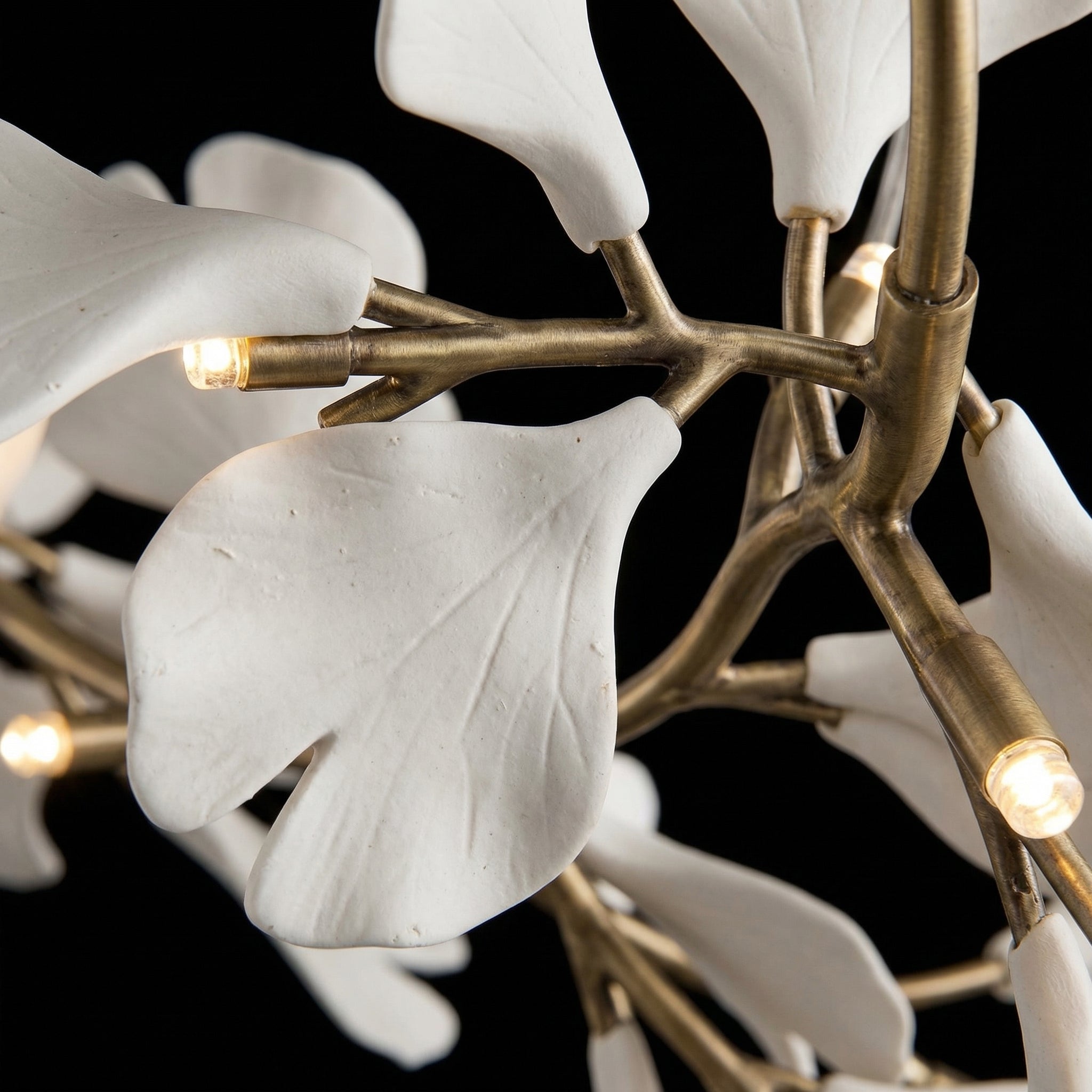 blossom-bespoke-dining-chandelier-a detail